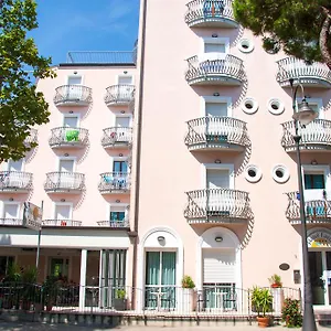 https://hotel-laura.emilia-romagnahotels.net